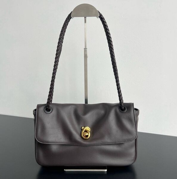 Сумка Bottega Veneta Madison женский кожа черный 197083