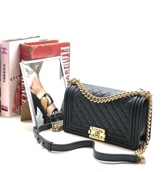 Сумка Chanel Boy женский кожа черный 101628-3
