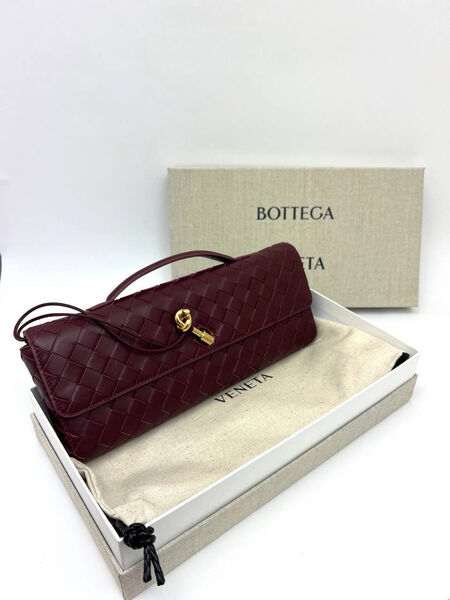 Клатч Bottega Veneta женский кожа бордовый 138066-5