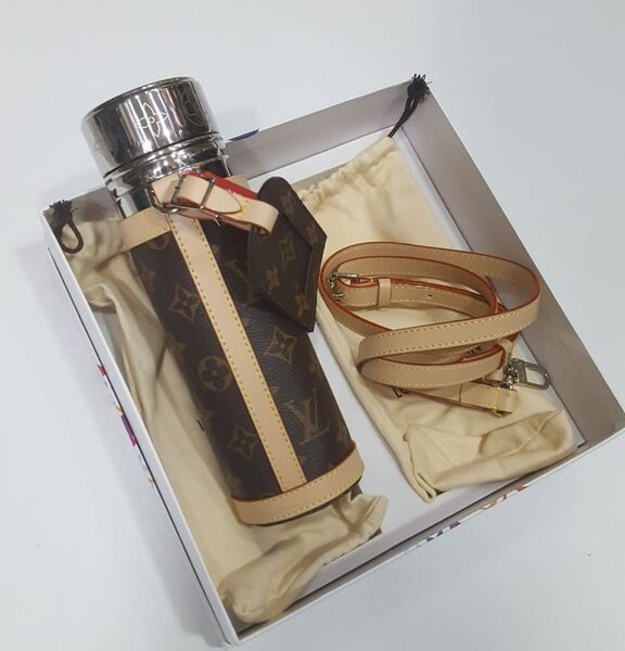 Термос Louis Vuitton бежевый 78373