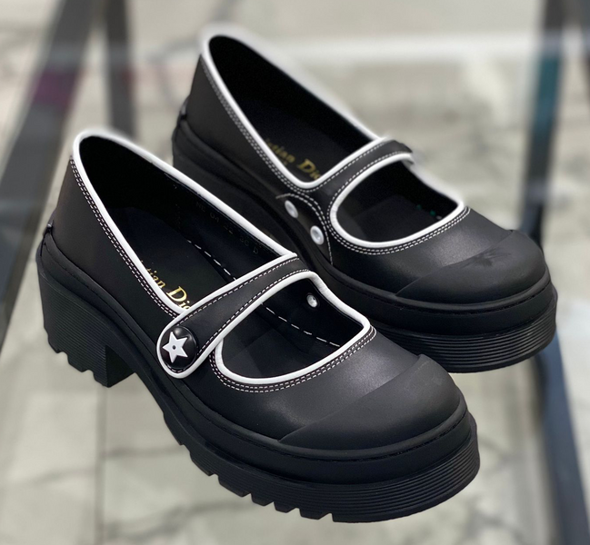 Дерби Christian Dior женский кожа черный 16297