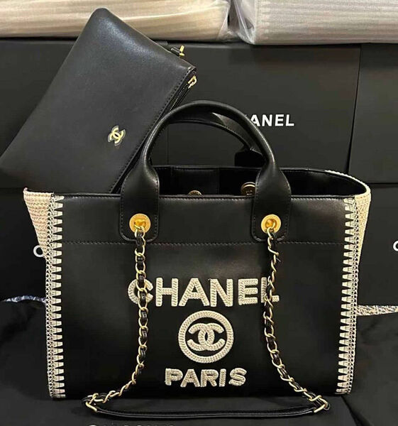 Сумка Chanel женский кожа черный 192110