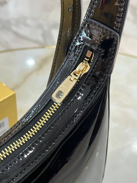 Сумка Dolce & Gabbana женский кожа черный 155071-4