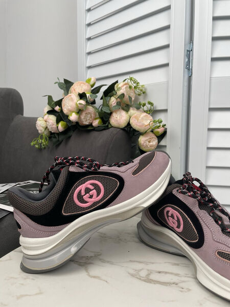 Кроссовки Gucci женский замша черный 138962-6