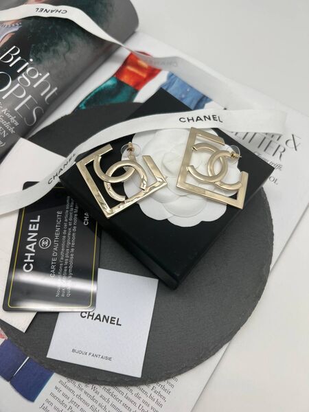 Серьги Chanel бронзовый 175343