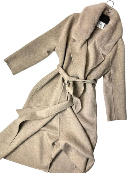 Пальто Max Mara женский бежевый 128646