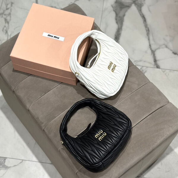 Сумка Miu Miu Wander женский кожа белый 112259-3