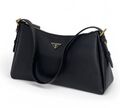 Сумка Prada женский кожа swift черный,белый 158389
