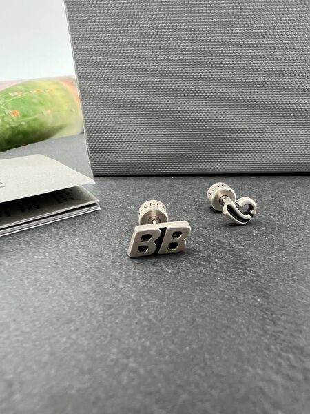 Серьги Balenciaga графитовый 175420-2