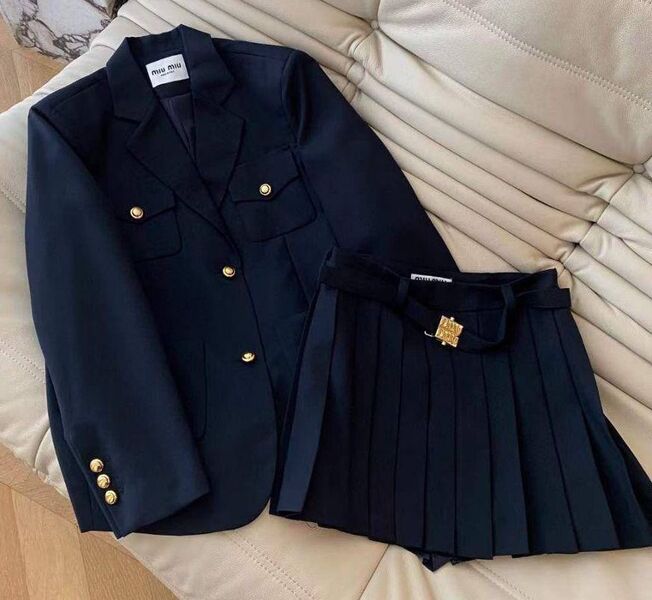 Костюм Miu Miu 127028