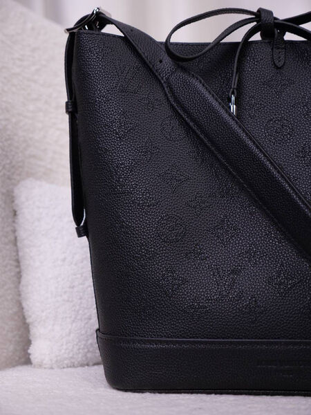 Сумка Louis Vuitton женский кожа черный 172287-4