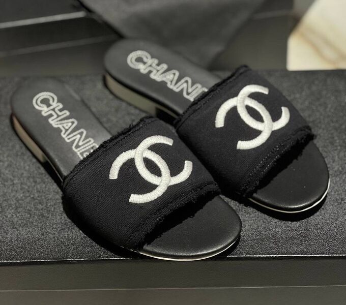 Шлепки Chanel женский текстиль черный 154250