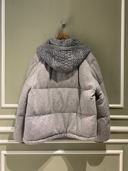 Пуховик Loro Piana женский бежевый 62817-6