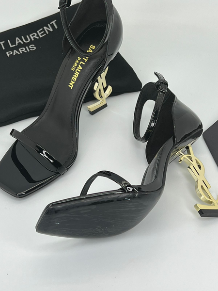 Босоножки Saint Laurent женский кожа черный 12737-4