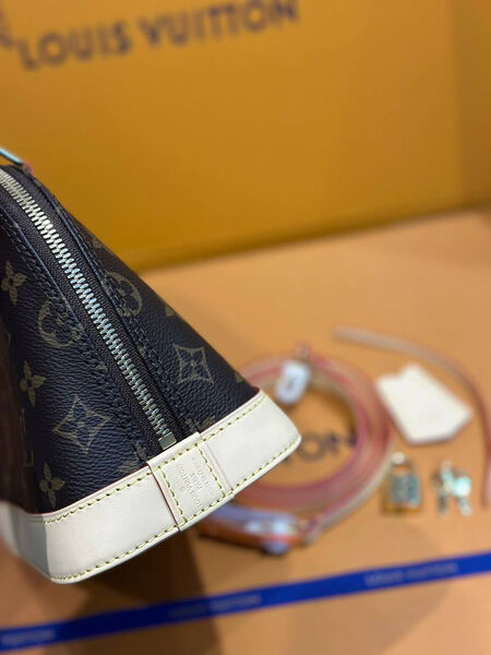 Сумка Louis Vuitton женский канва черный 172259-3