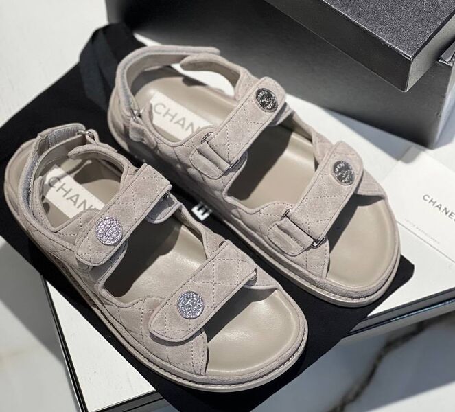 Сандалии Chanel женский замша графитовый 113010