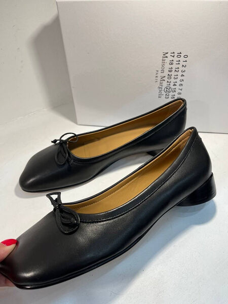 Туфли Maison Margiela женский кожа черный 122893-3