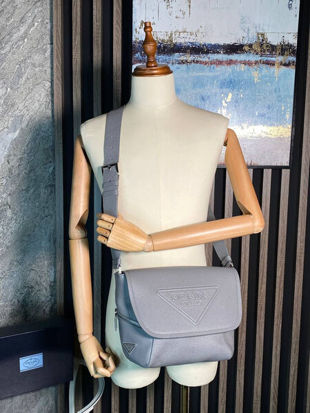 Мужская сумка мессенджер Prada мужской кожа графитовый 155336-2