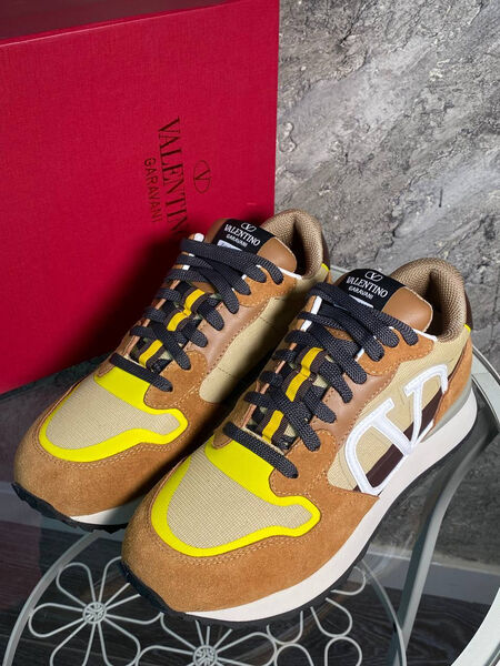 Мужские кроссовки Valentino мужской замша бежевый 161547