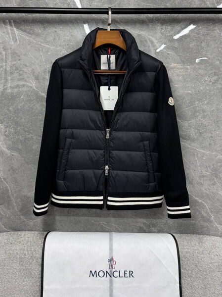 Мужская куртка Moncler мужской черный 200807-3