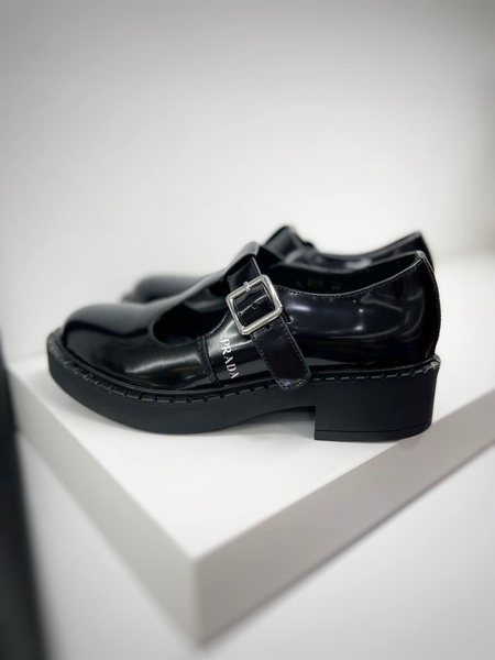 Дерби Prada женский кожа черный 16441-4