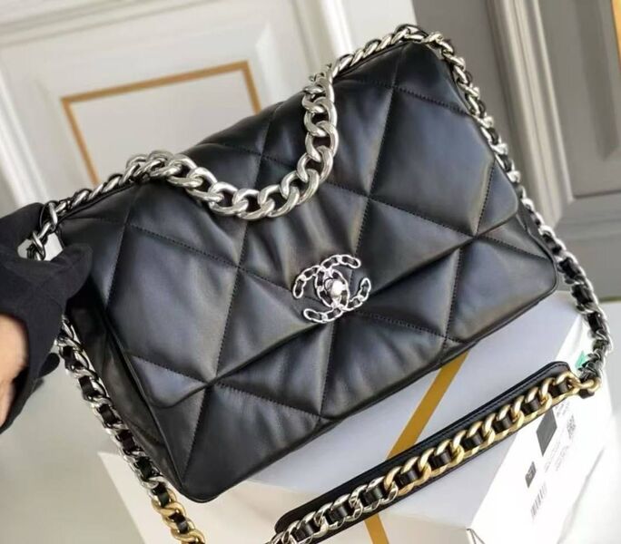 Сумка Chanel женский кожа черный 182017