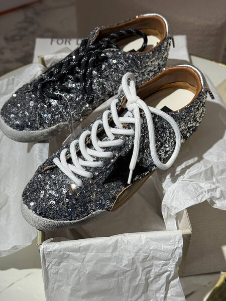Кеды Golden Goose женский пайетки графитовый 194539-3