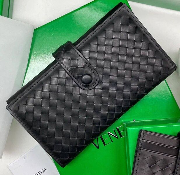 Мужской портмоне Bottega Veneta мужской кожа черный 152781