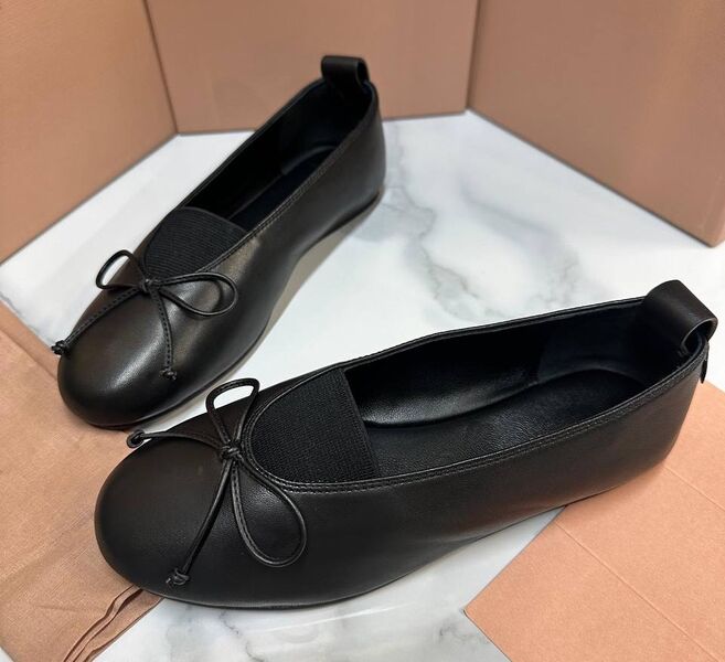 Балетки Miu Miu женский кожа черный 199094