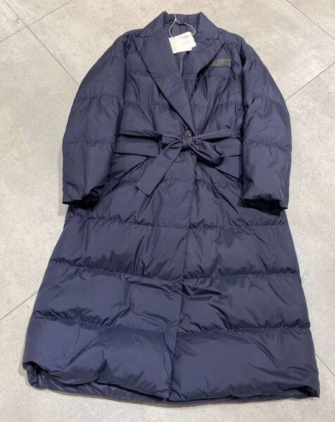 Пуховик Brunello Cucinelli женский синий 123454