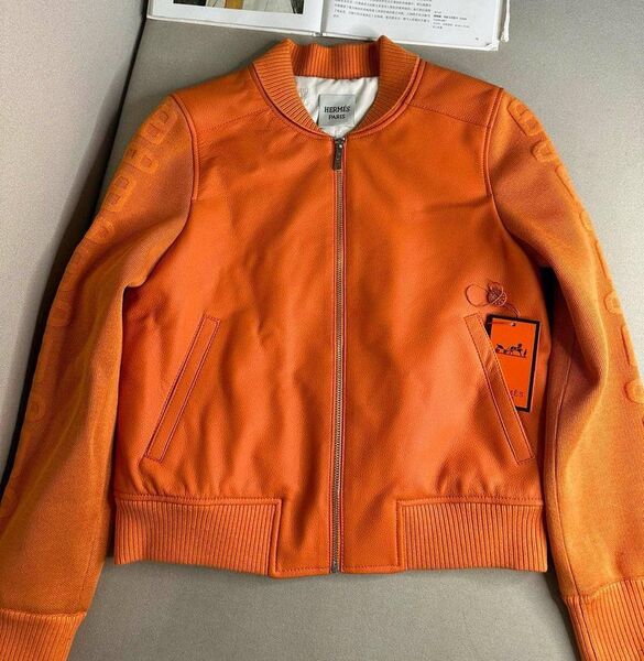 Бомбер Hermès женский оранжевый 143439