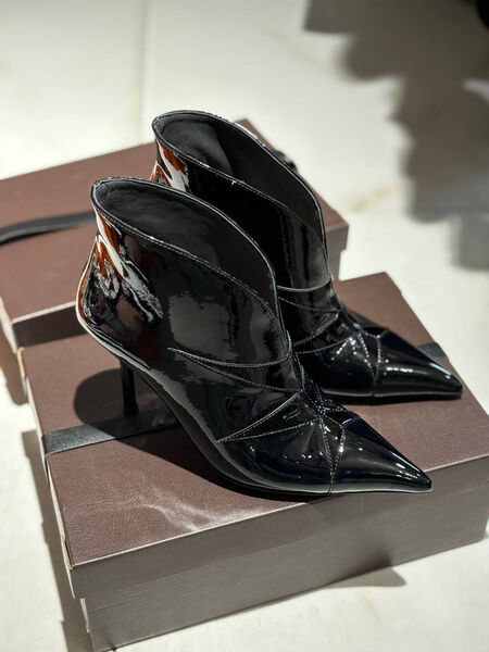 Ботильоны Alaïa женский кожа черный 159913-4