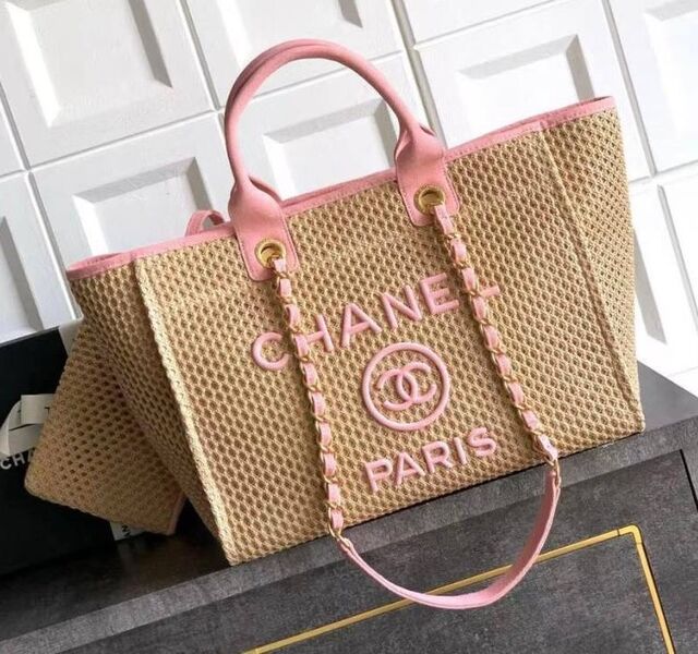 Сумка Chanel женский кожа бежевый 197089