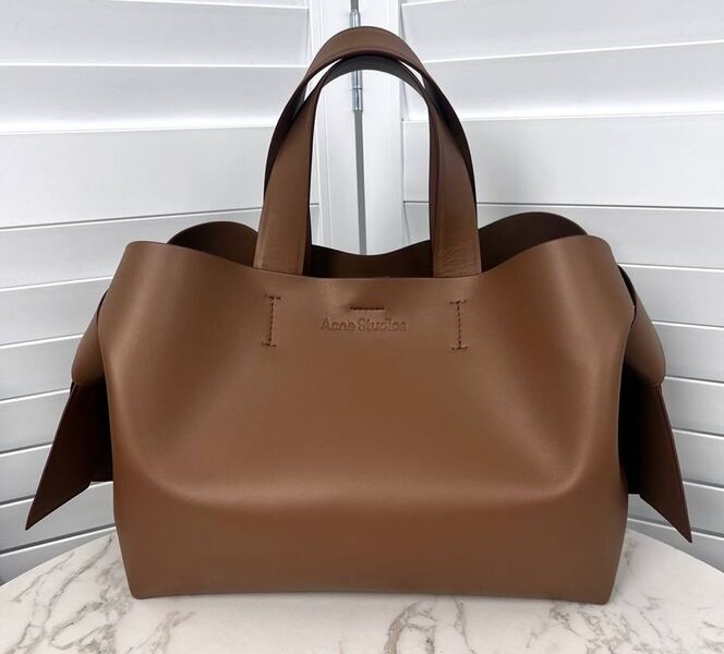 Сумка Acne Studios женский кожа chèvre 174088