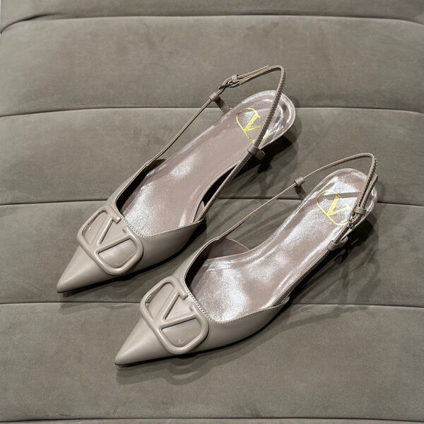 Туфли Valentino женский кожа бежевый 121279-3