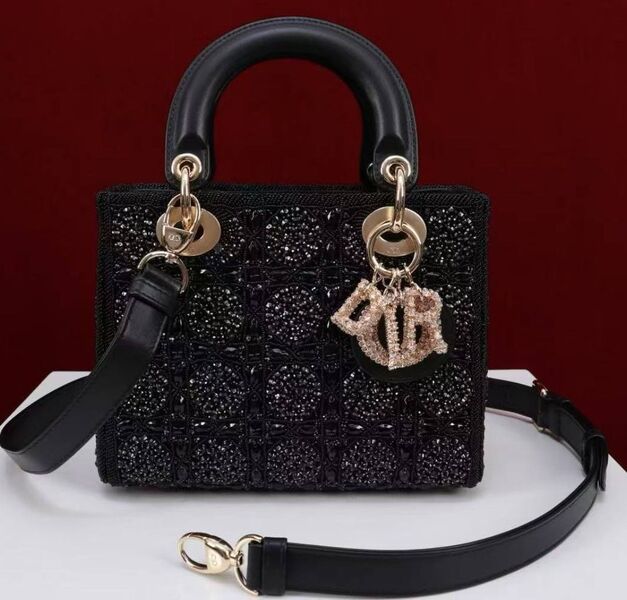 Сумка Christian Dior Lady женский кожа черный 196567