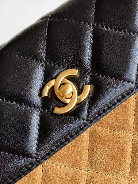 Сумка Chanel женский кожа черный 192436-6