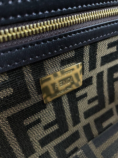 Сумка Fendi Baguette женский текстиль 97626-6
