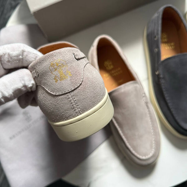 Мужские лоферы Brunello Cucinelli мужской замша графитовый 154471-3