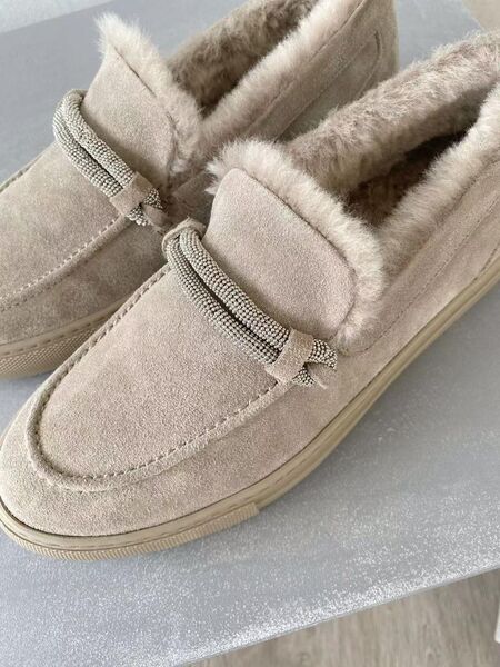 Лоферы Brunello Cucinelli женский овчина бежевый 39760-10