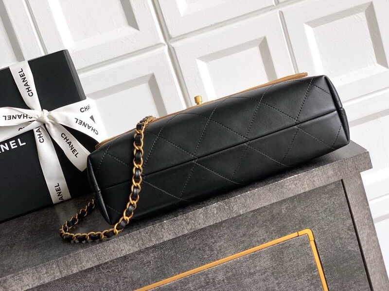 Сумка Chanel женский кожа черный 195080-4