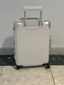 Чемодан Rimowa женский графитовый 194447-3