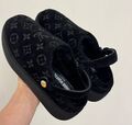 Сандалии Louis Vuitton женский замша черный 134221-1