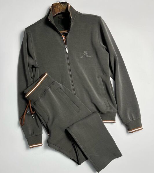 Мужской костюм Loro Piana мужской болотный 141518