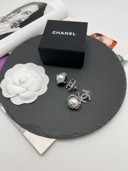 Серьги Chanel графитовый 175838