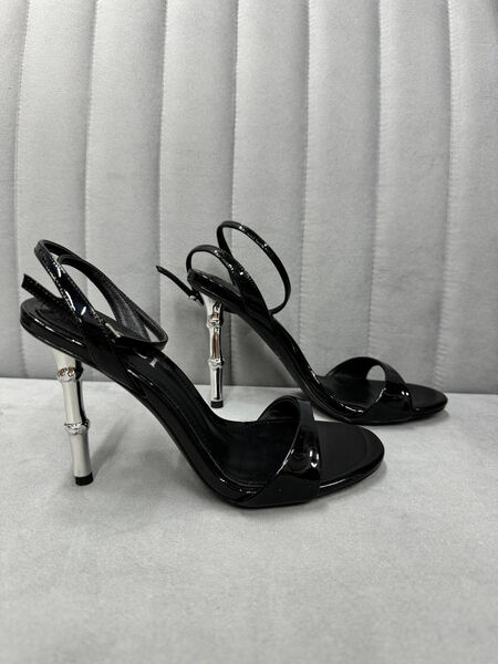Босоножки Gucci женский кожа черный 191941-2