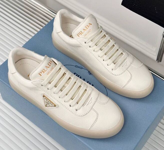 Кеды Prada женский кожа белый 147357