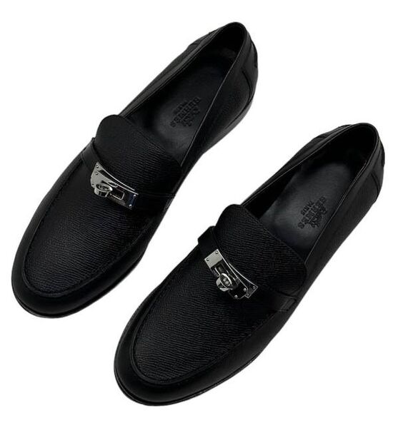 Лоферы Hermès женский кожа черный 104413