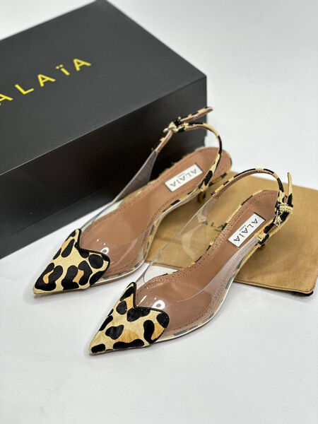 Туфли Alaïa женский бежевый 139965-2