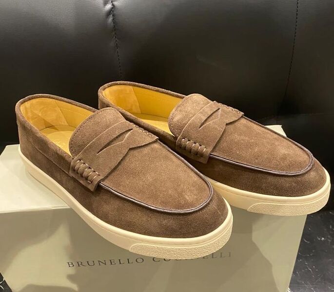 Мужские лоферы Brunello Cucinelli мужской замша бежевый 47655